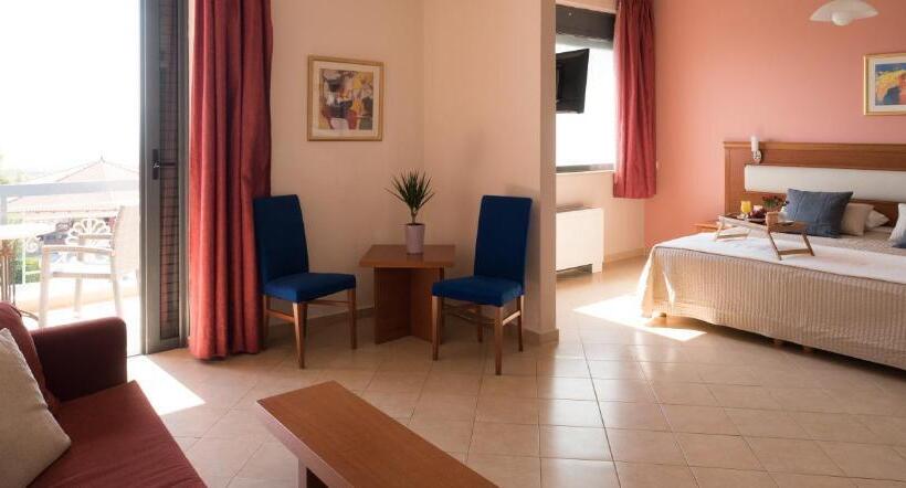 Люкс, Acharnis Kavallari Hotel Suites