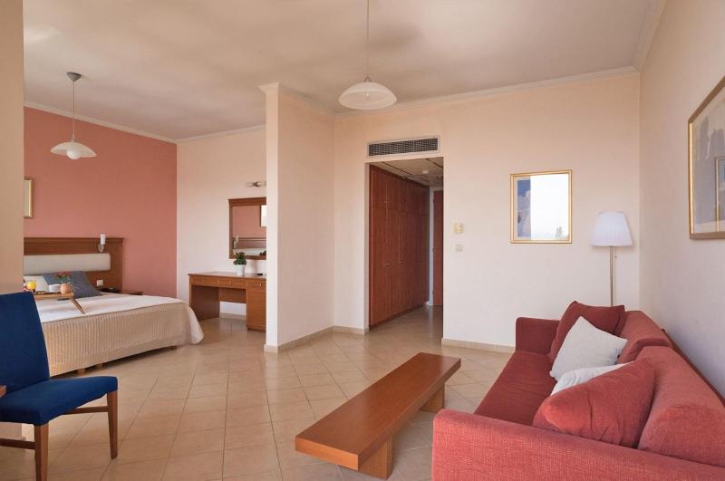 Люкс, Acharnis Kavallari Hotel Suites