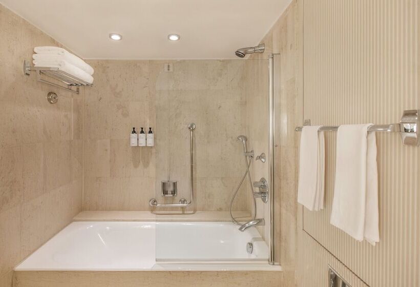 클럽 룸, Athenaeum Intercontinental, An Ihg