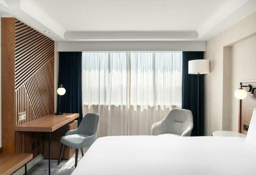 Стандартный Номер Кровать Кинг, Hilton London Metropole