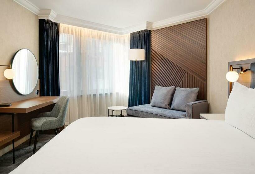 Номер Executive Кровать Кинг, Hilton London Metropole