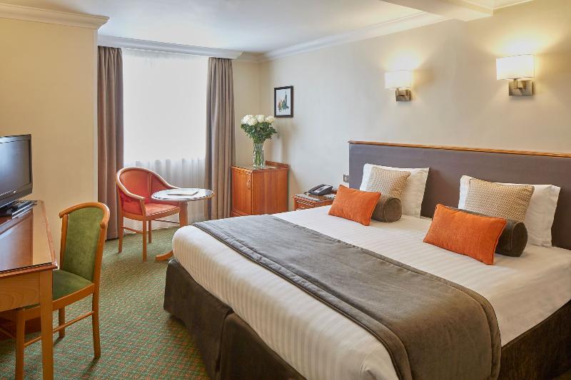 Cameră Standard, Lancaster Gate