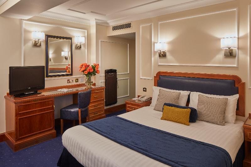 Номер Стандарт, Lancaster Gate