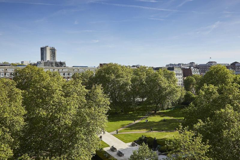 Номер Superior с Видом, London Marriott Hotel Grosvenor Square