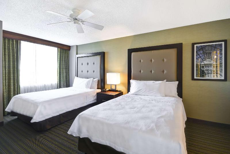 Номер Deluxe, London Marriott Hotel Grosvenor Square