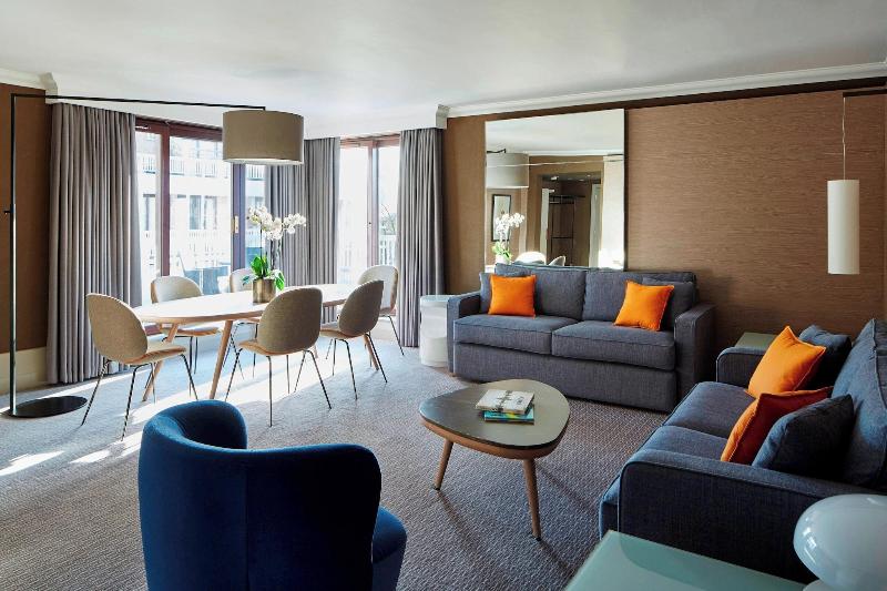 Люкс Клуб, London Marriott Hotel Regents Park