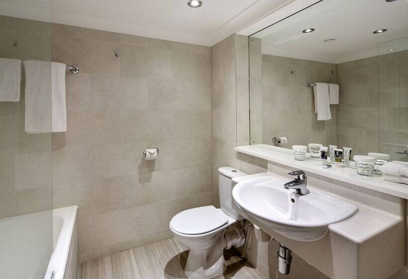 Классический Номер, Mercure Norwich