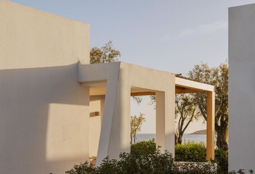 بنجلو قياسى مطل على البحر, Minos Beach Art Hotel, A Member Of Design Hotels