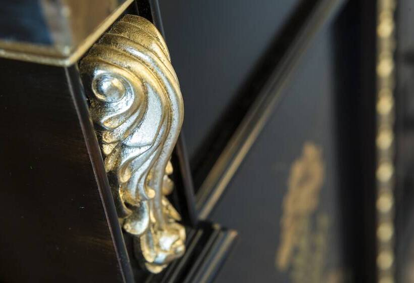Полулюкс Повышенной Комфортности, The Dorchester   Dorchester Collection