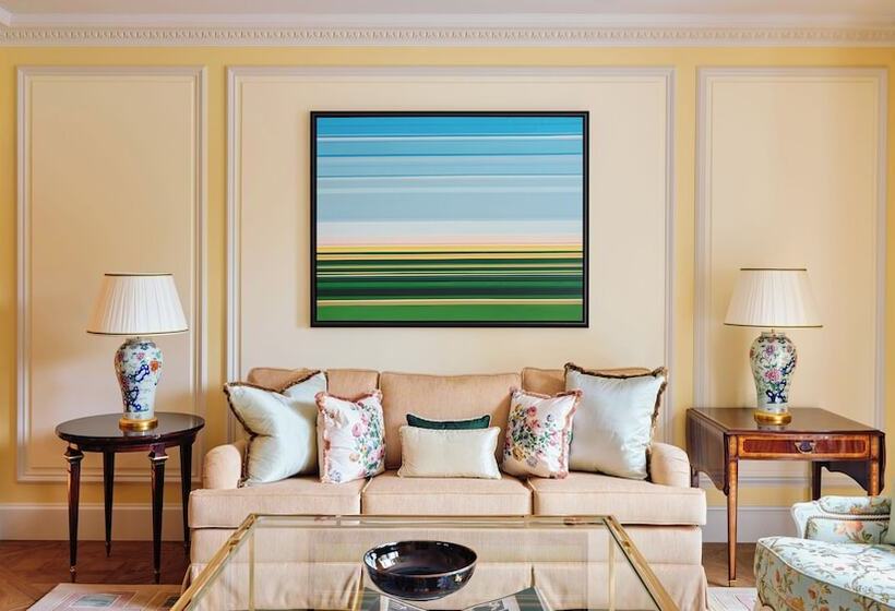 带露台的套间, The Dorchester   Dorchester Collection