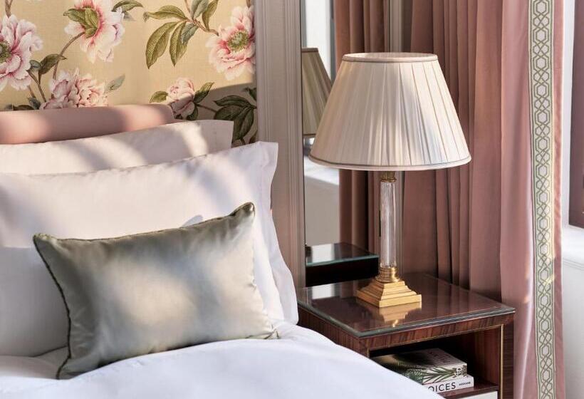 带大床的高级房间, The Dorchester   Dorchester Collection