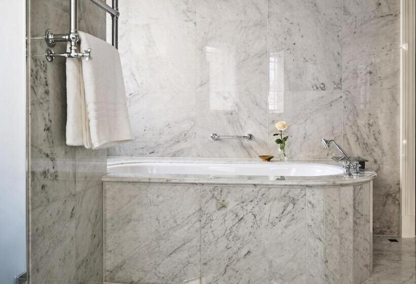 Студия Стандарт, The Dorchester   Dorchester Collection