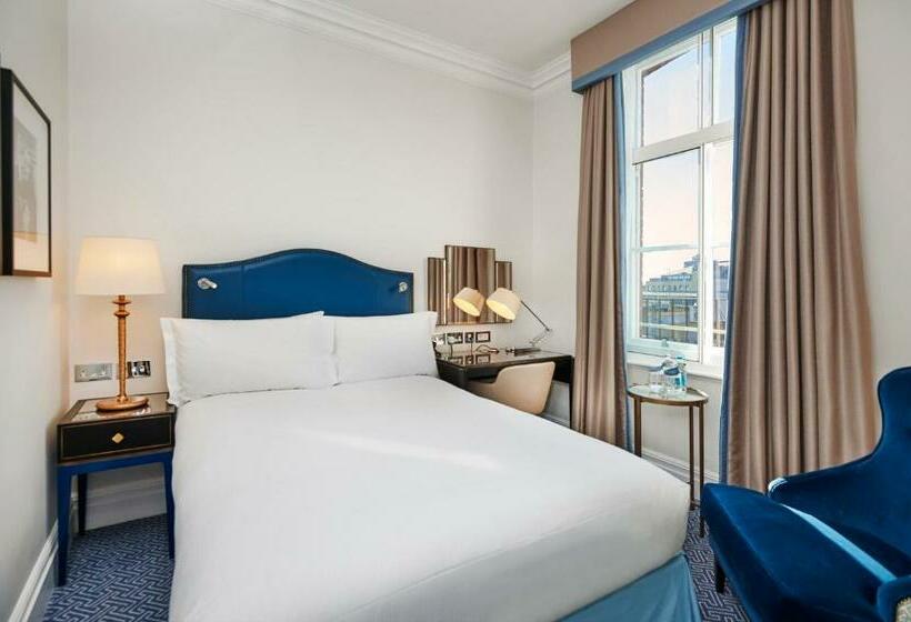 Номер Стандарт, The Waldorf Hilton London