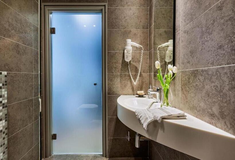 اتاق پریمیوم با چشم‌انداز باغ, Ammon Zeus Luxury Beach