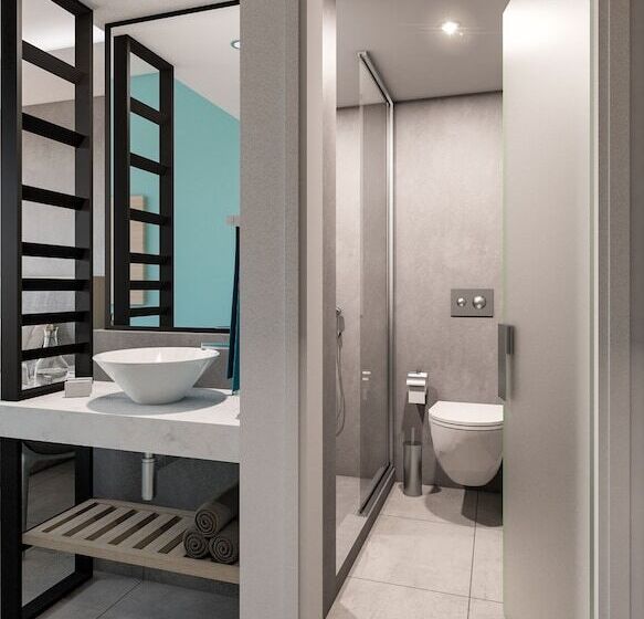 스탠다드 4인용 룸 측면 바다 전망, Avra By Smile Hotels