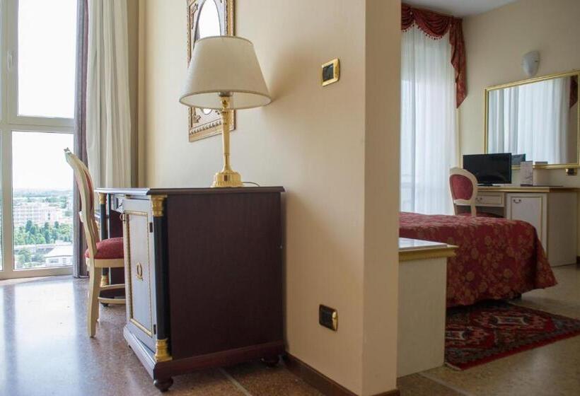 Номер Superior, Internazionale Terme