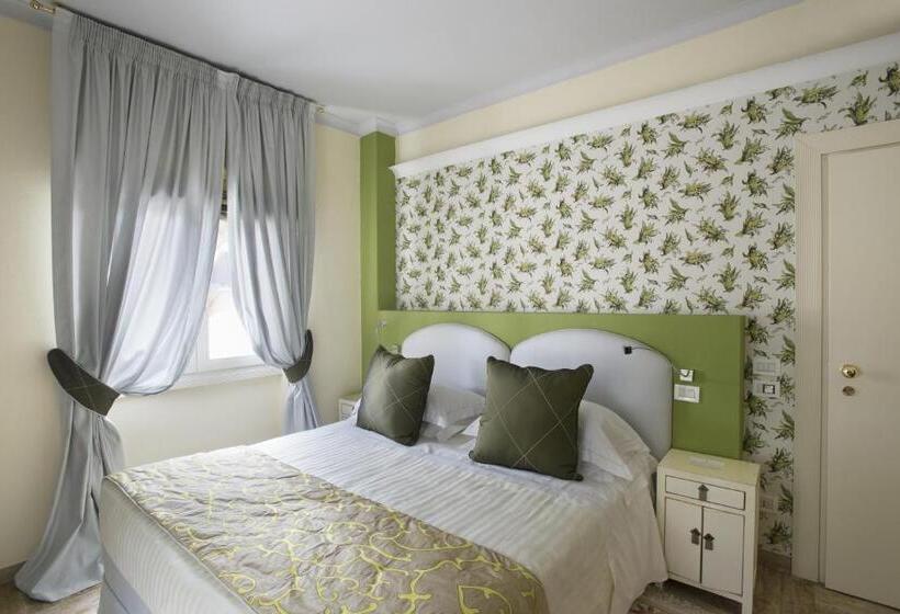 اتاق استاندارد, Augustus Hotel & Resort