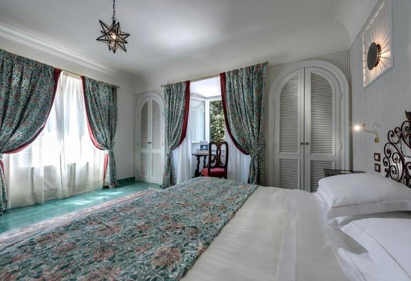 اتاق سوپریور, Augustus Hotel & Resort