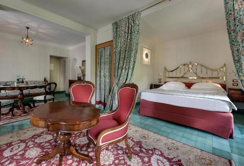 سوییت جونیور, Augustus Hotel & Resort
