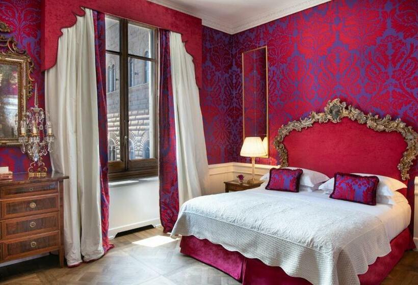 سوئیت جونیور با چشم‌انداز, Helvetia&bristol Firenze – Starhotels Collezione