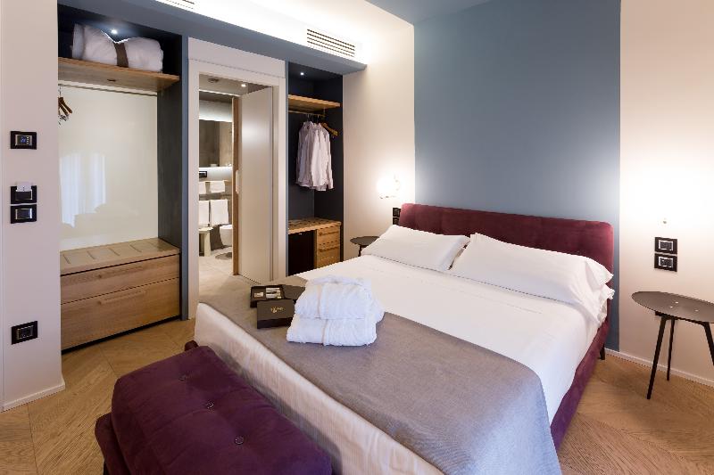 Premium Room, Silla