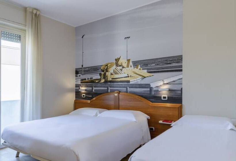 スタンダードトリプルルーム, B&b Hotel Pescara