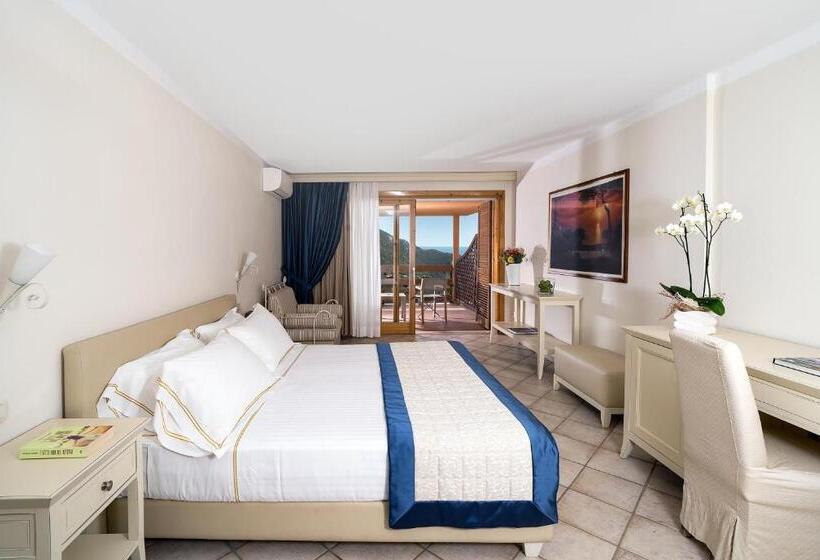 スーペリアールーム, Boutique Hotel Torre Di Cala Piccola