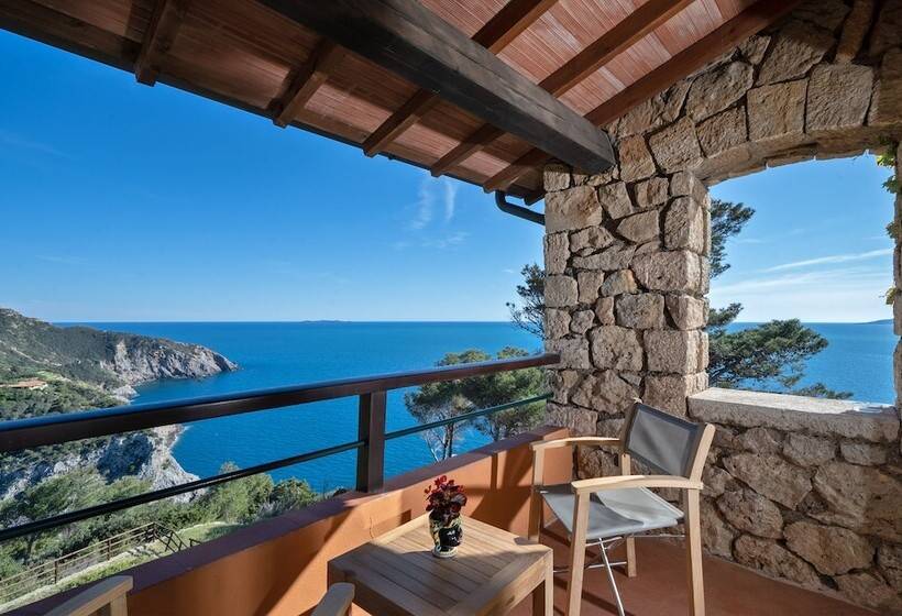 オーシャンビューデラックスルーム, Boutique Hotel Torre Di Cala Piccola