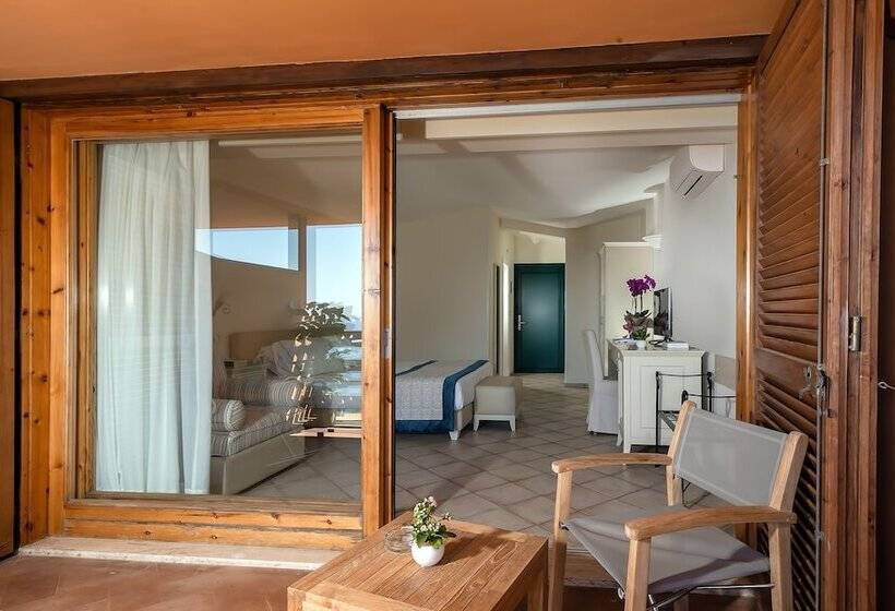 オーシャンビューデラックスルーム, Boutique Hotel Torre Di Cala Piccola