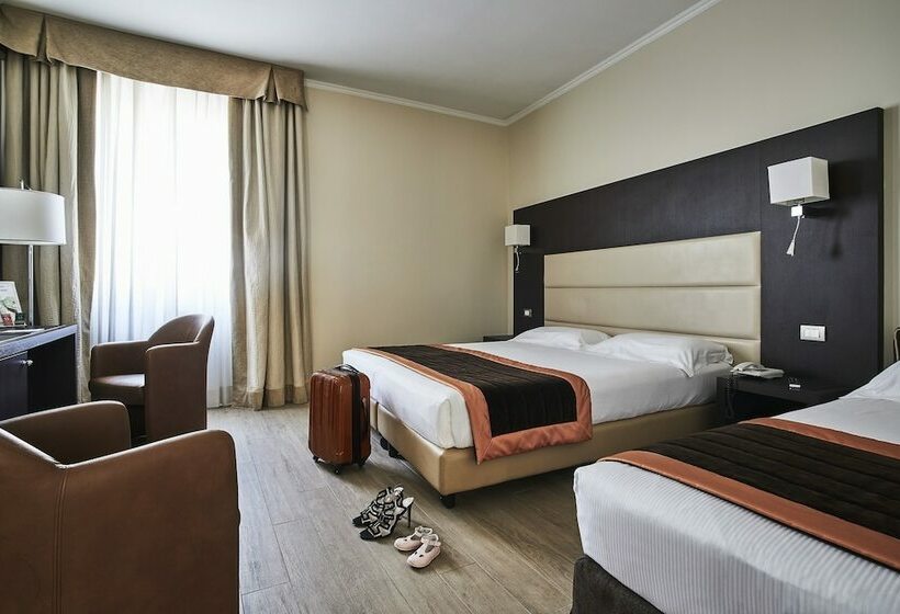 اتاق کلاسیک سه تخته, Fh55 Grand Hotel Palatino