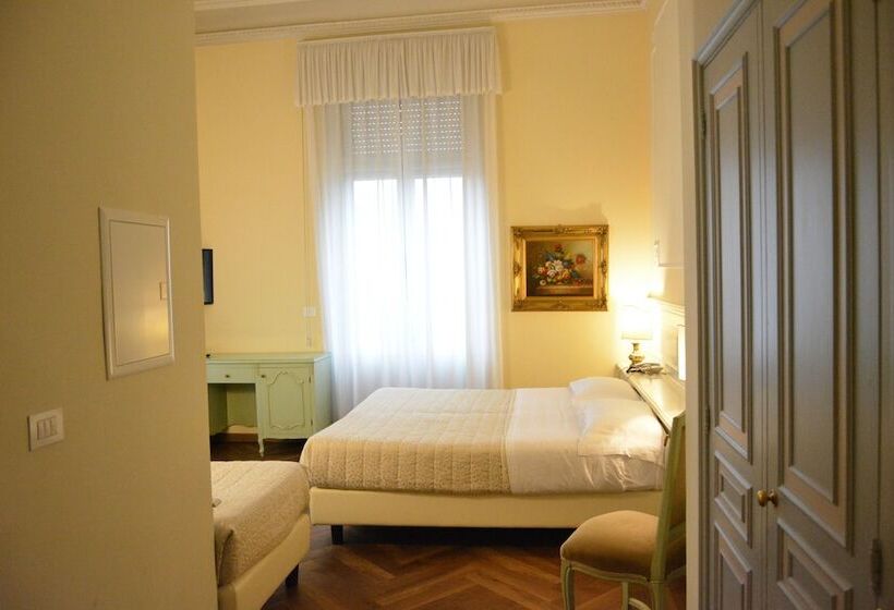 Трехместный Номер Superior, Grand Hotel Liberty