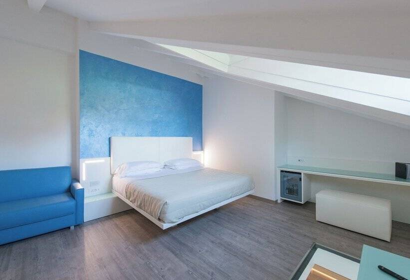 Люкс, Grand Hotel Liberty