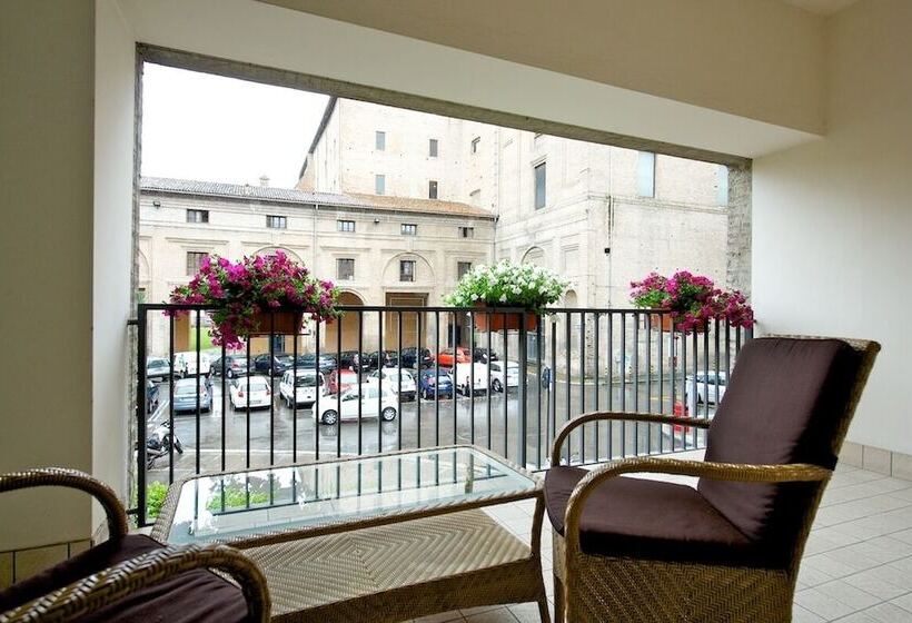 اتاق لوکس, Mercure Parma Stendhal