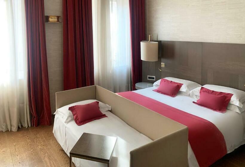 חדר משפחתי, Rosa Grand Milano   Starhotels Collezione