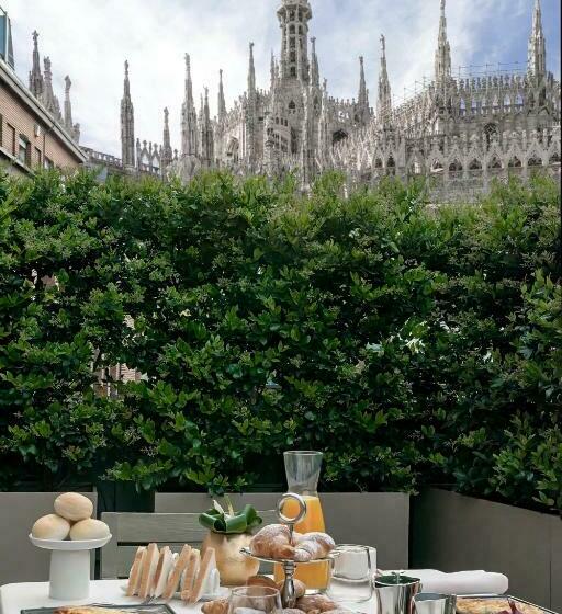 סוויטת ג'וניור םע נוף, Rosa Grand Milano   Starhotels Collezione