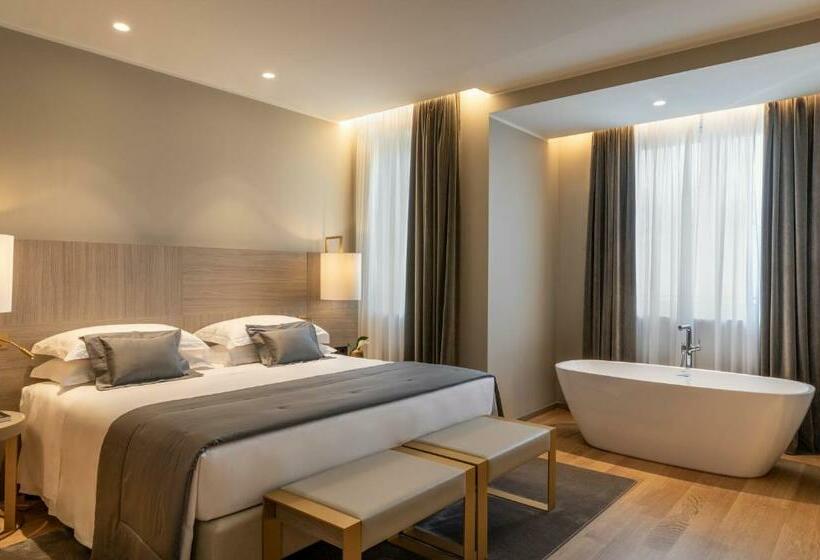 דירת פנטהאוז 1 חדרי שינה, Rosa Grand Milano   Starhotels Collezione
