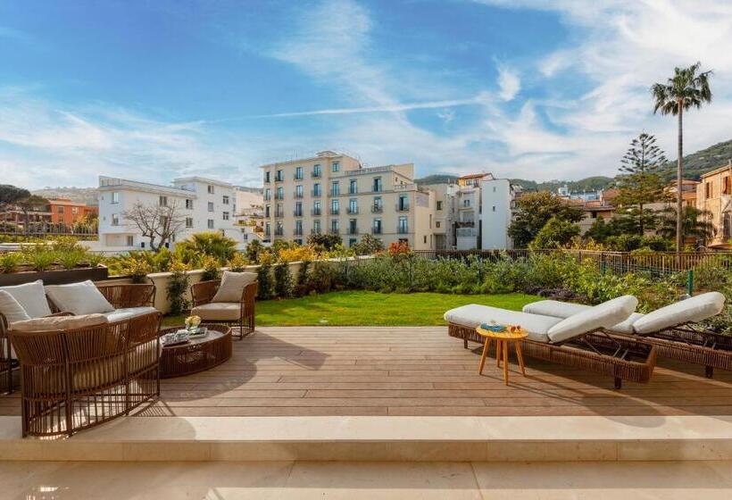 Полулюкс Одноместный с Террасой, Ara Maris Hotel & Spa