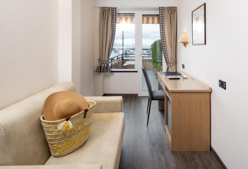 Apartamento 1 Quarto com Terraço Vista Mar, Laurin