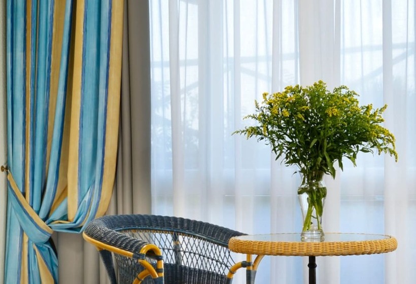 Quarto Superior Individual, Unahotels Capotaormina
