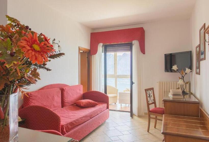 Номер Deluxe, Village Hotel Lucia