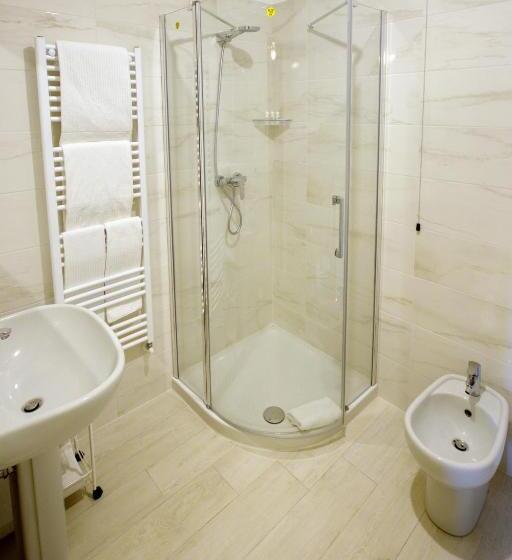 스탠다드 스튜디오, Park Hotel Villa Salzea