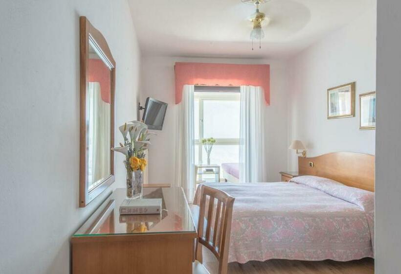 Quarto Estandar Vista Lago, Village Hotel Lucia