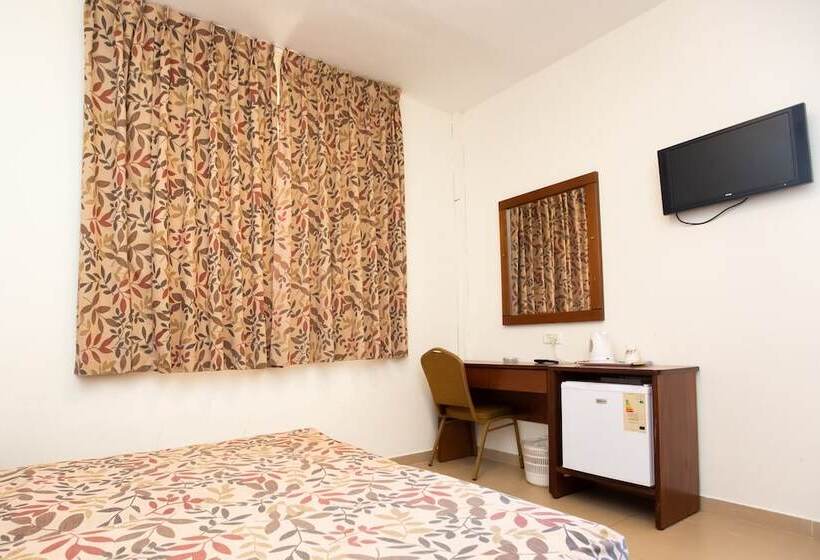 Chambre Standard, Ginot Yam