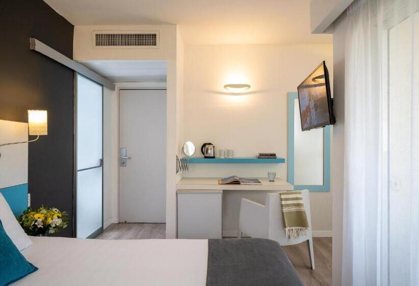 Quarto Estandar com Sacada, Prima City