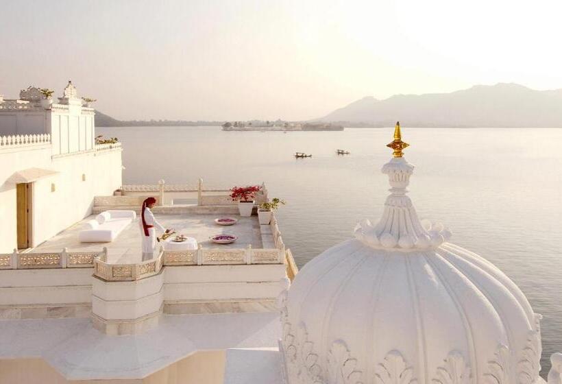 标准间带湖景, Taj Lake Palace Udaipur