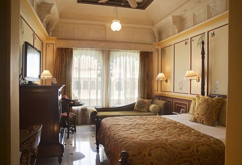 Quarto Deluxe Vista Lago, Taj Lake Palace Udaipur