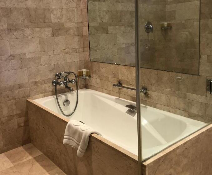 سوییت لوکس, The Leela Mumbai