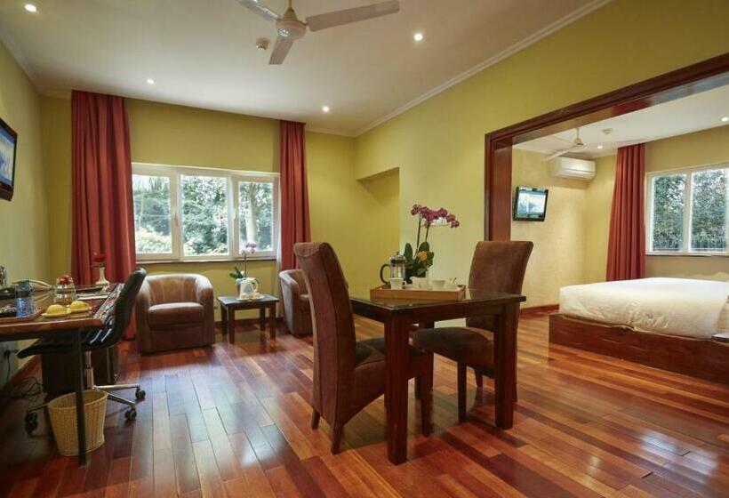 سوئیت با تخت بزرگ, Fairview Hotel Nairobi