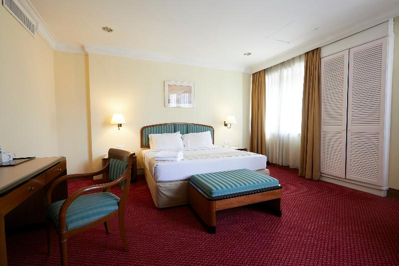 اتاق لوکس, Grand Pacific Hotel Pwtc