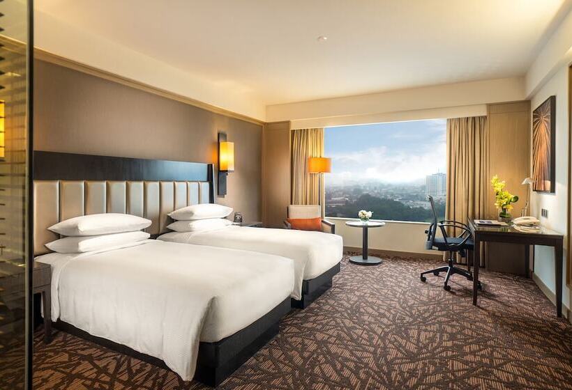 Номер Стандарт Плюс, Hilton Petaling Jaya